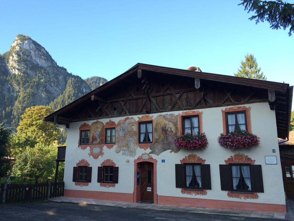 Ferienwohnungen Im Lueftlmalereck, Mussldomahaus Oberammergau Exteriör bild